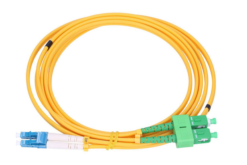 What are the Differences of PC, APC, UPC Interface Fiber Patchcords