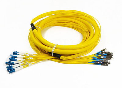 Hot Sales FTTH Patchcord|LC to MU Breakout Fanout Patch Cord 32 Fibers G652D PVC