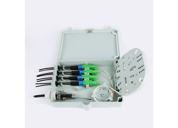FTTx Network Wall Mounted Fiber Optical Terminal Box 8 Ports