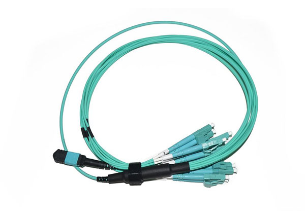 Factory Supply MTP-LC Duplex 12cores Trunk Cable Patchcord OM3 Aqua  40G 100G SFP and SFP+