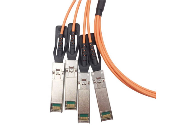 AOC Active Optical Cable 40G QSFP to-4 x 10G SFP+ Breakout AOC Cable 5M