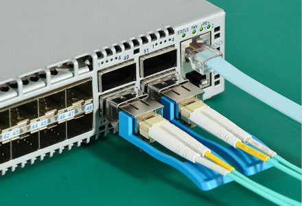 How to Select a Suitable Fiber Optic Jumper for an Optical Transceiver