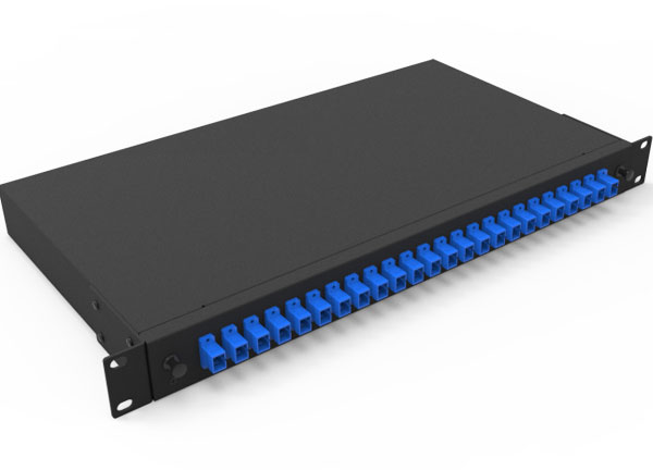 Telecomm FTTH Fiber Optical Panel Box SC/UPC 24 fibers Adapters Pigtails Management