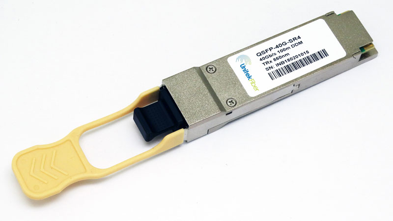 How Does an Optical Transceiver Work in 100G/400G Data Center