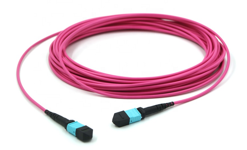 Which MPO Fiber Cables are Suitable for 400G Data Center