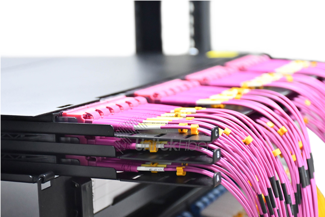cwdm-multiplexer.jpg