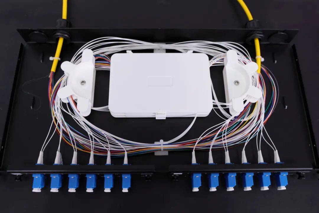Fiber Optic Pigtail|12 Colorful Optical Pigtail Single Mode Multimode Corning Fiber 0.9mm LC APC Connector LSZH