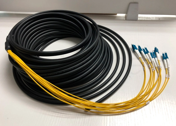 Indoor/outdoor Fiber Patchcord 6 Cores LC/UPC duplex 7.5mm Raser Reted OFNR Black