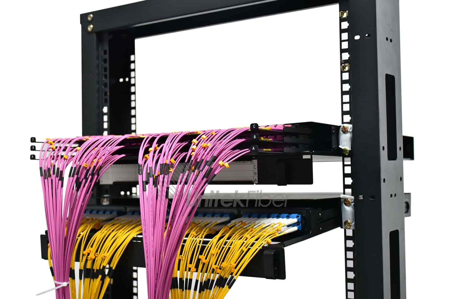 MTP MPO Fiber CableCustomized MPOMTP fiber jumper 50125um MM 8 12 core OM3 LSZH