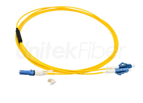 Fiber Optic Patch Cable|CS/UPC-LC/UPC Single Mode G657A1 Duplex Fiber Optic Patch Cord Corning Fiber LSZH