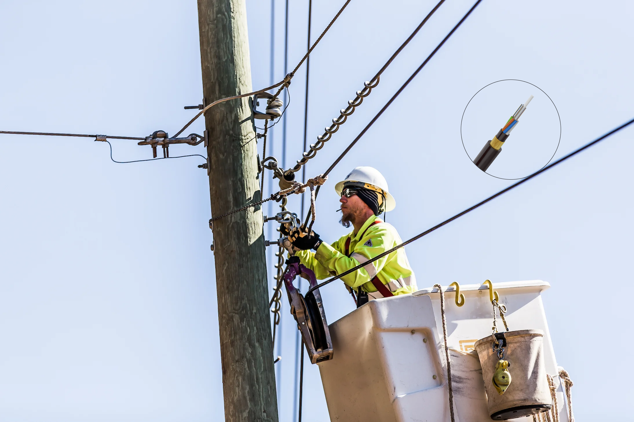 AT-sheathed_ADSS_Cables_Enhanced_Convenience_of_Construction_and_Maintenance.png