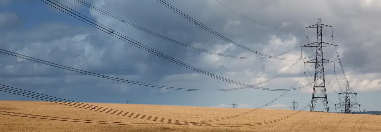 Aerial_Fiber_Optic_Cables.jpg Aerial_Fiber_Optic_Cables.jpg